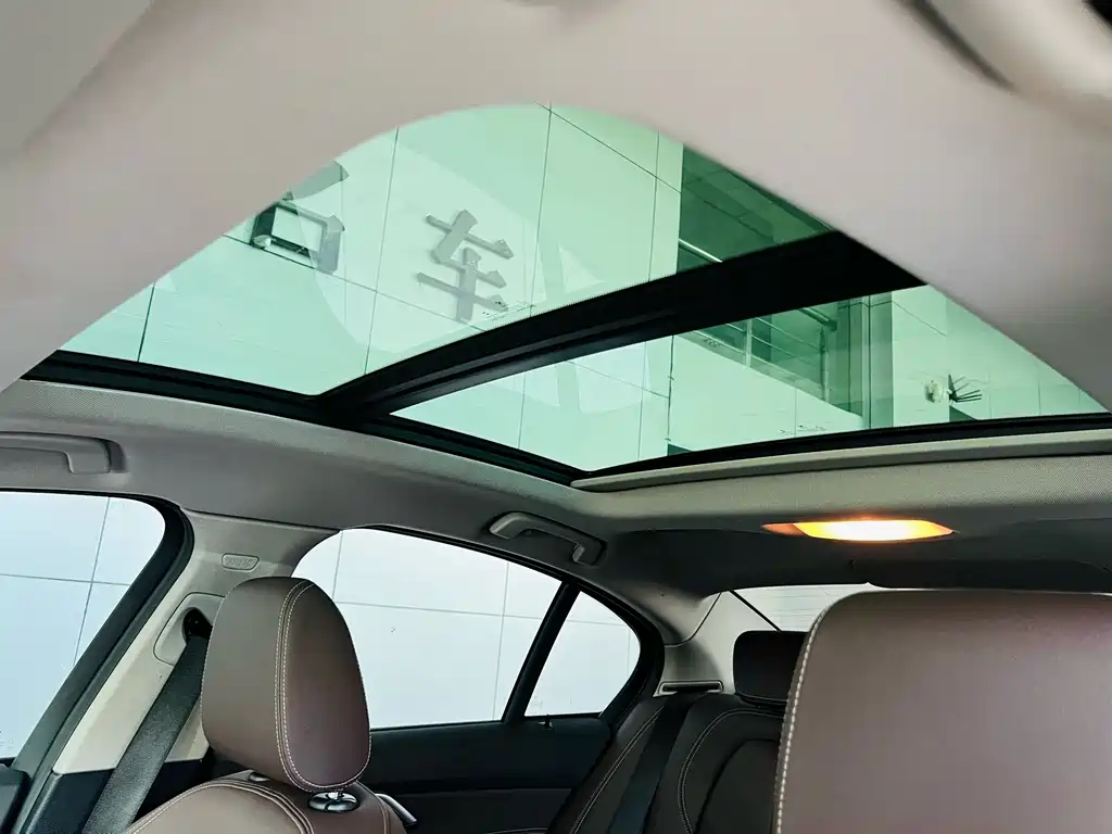 BMW 1 Series — миниатюра 17