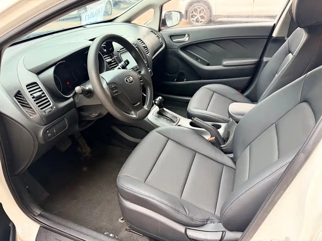 Kia K3 — миниатюра 5