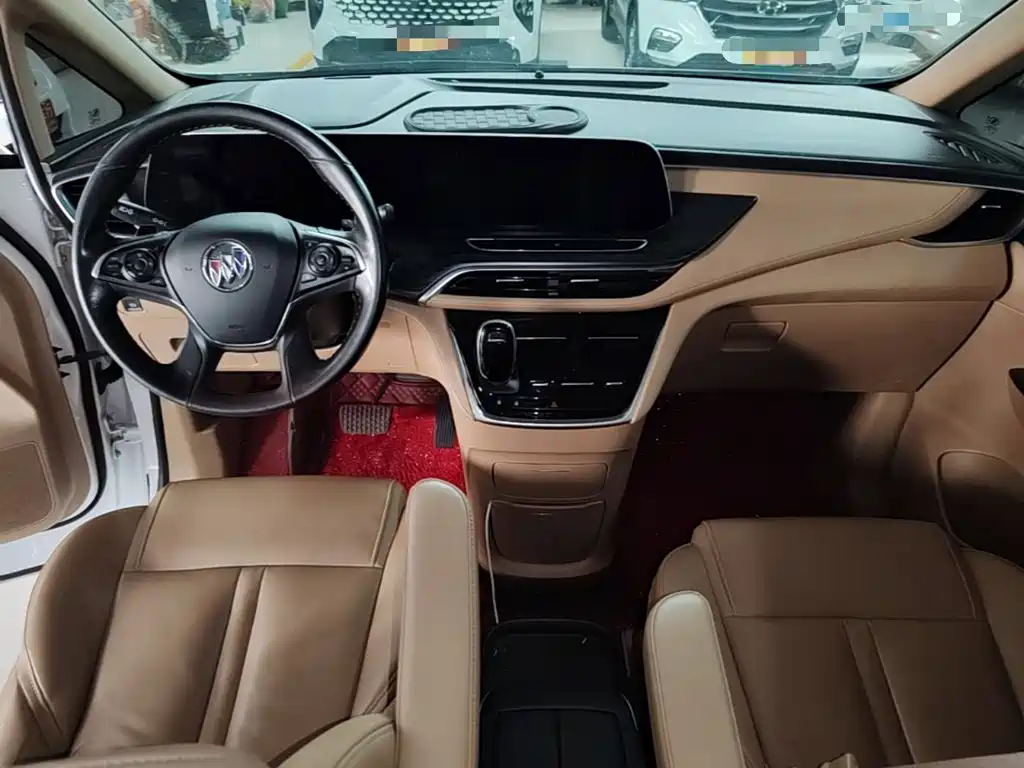 Buick GL8 — миниатюра 10