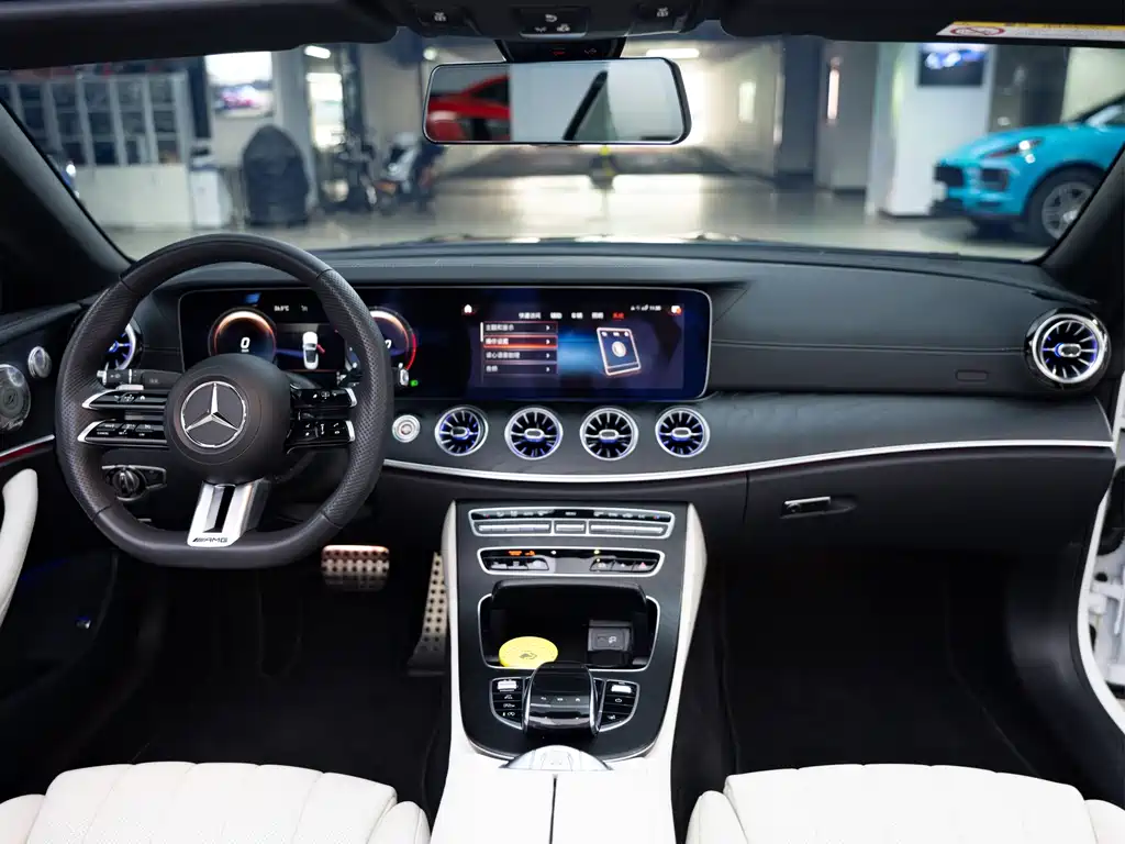 Mercedes-Benz E-Class (Import) — миниатюра 6