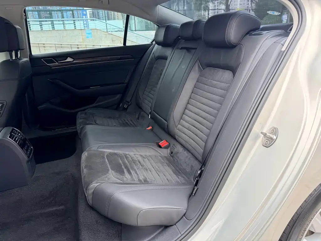 Volkswagen Magotan — миниатюра 14