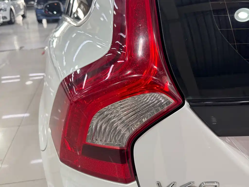 Volvo V60 T5 Smart Leisure Edition, фото 20
