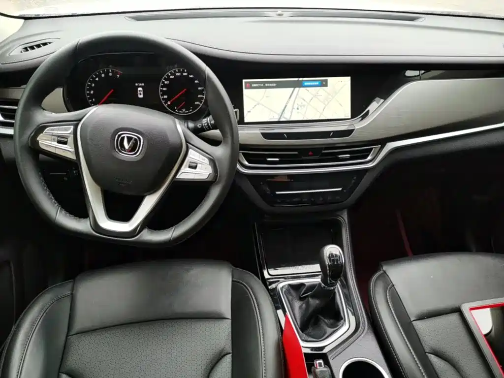 Changan CS35PLUS — миниатюра 10