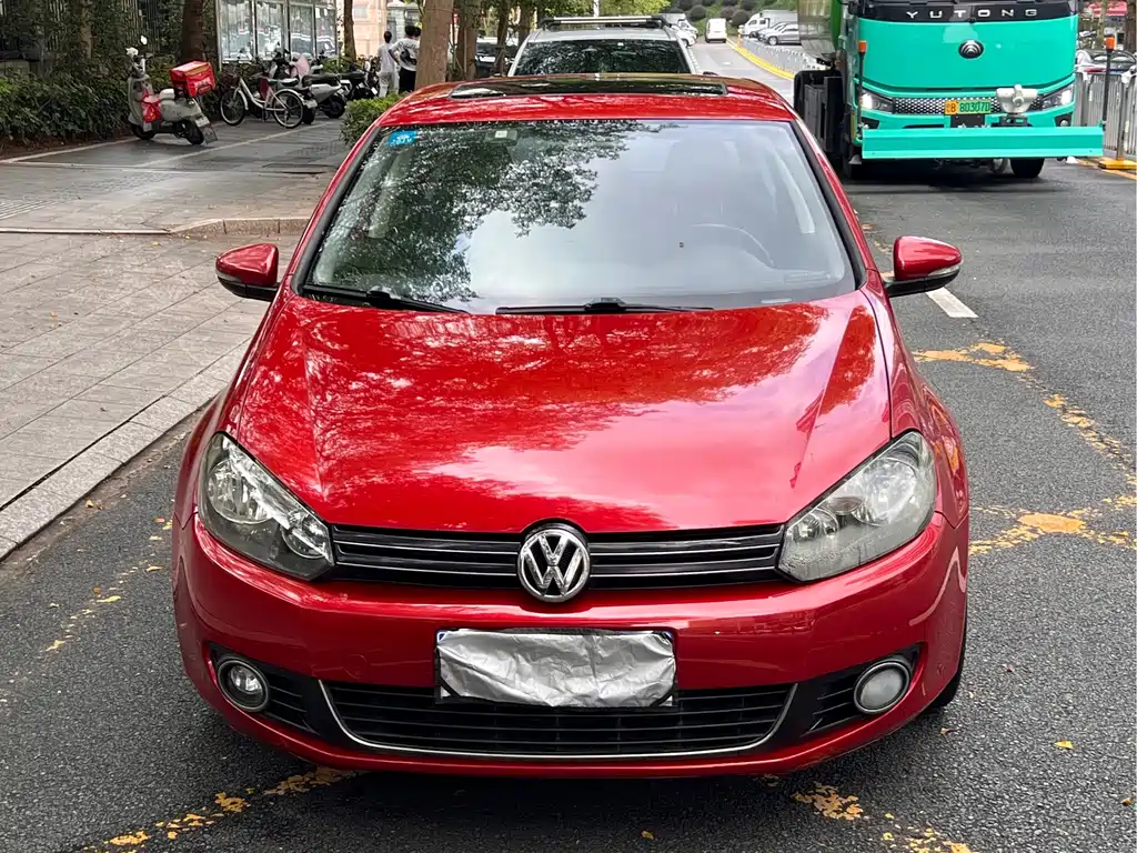 Volkswagen Golf — миниатюра 2