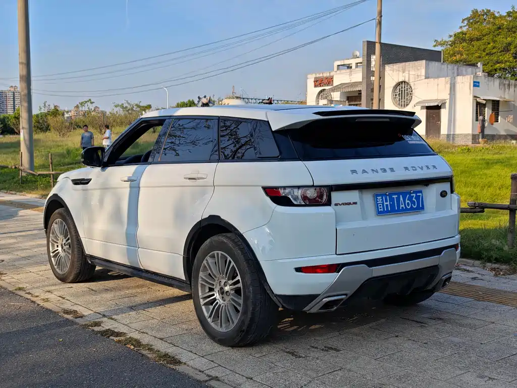 Land Rover Evoque (Import) — миниатюра 9