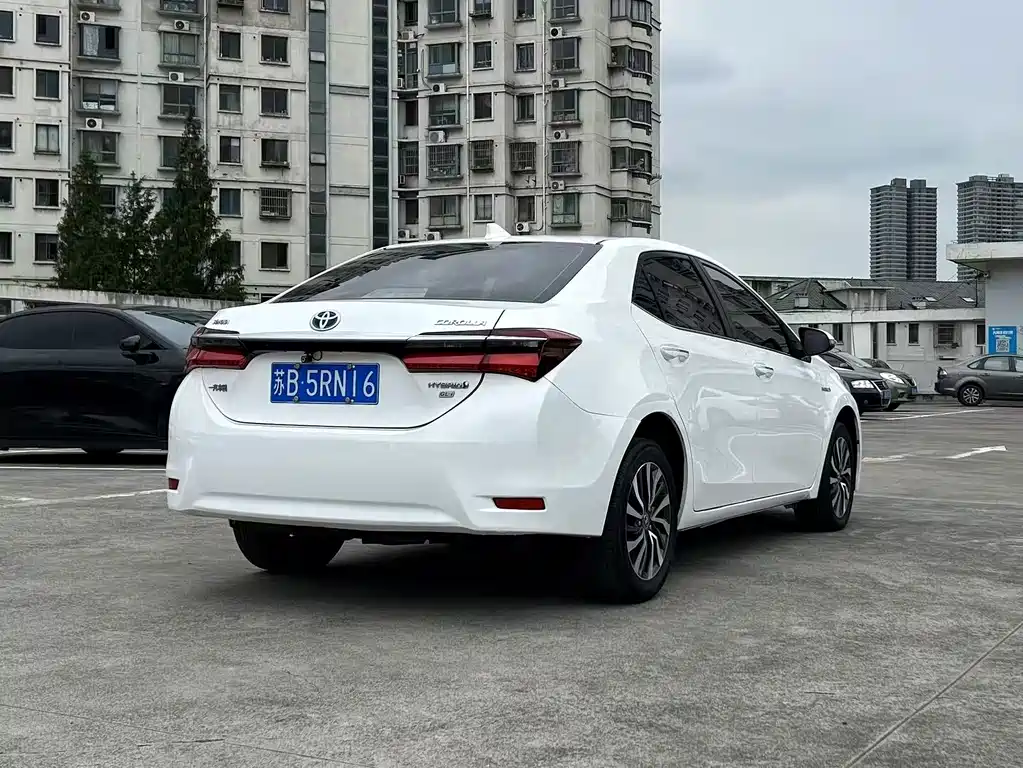 Toyota Corolla — миниатюра 7