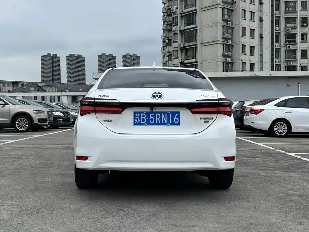 Toyota Corolla — миниатюра 9