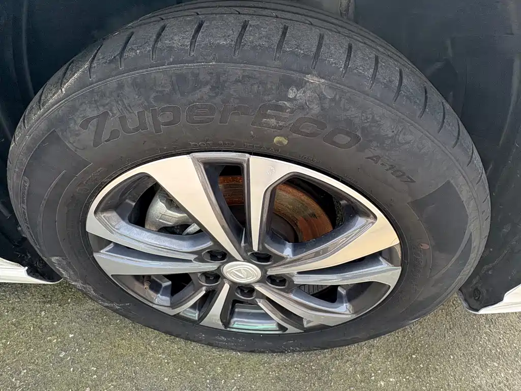 Changan Eado — миниатюра 5