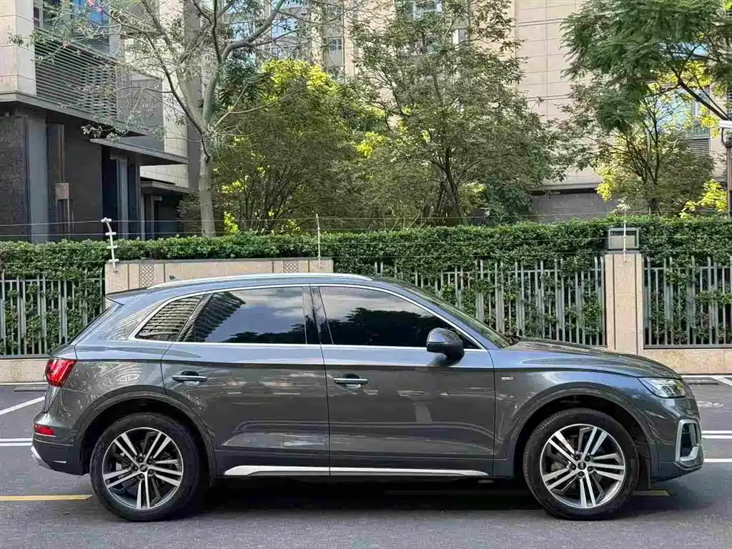 Audi Q5L — миниатюра 4