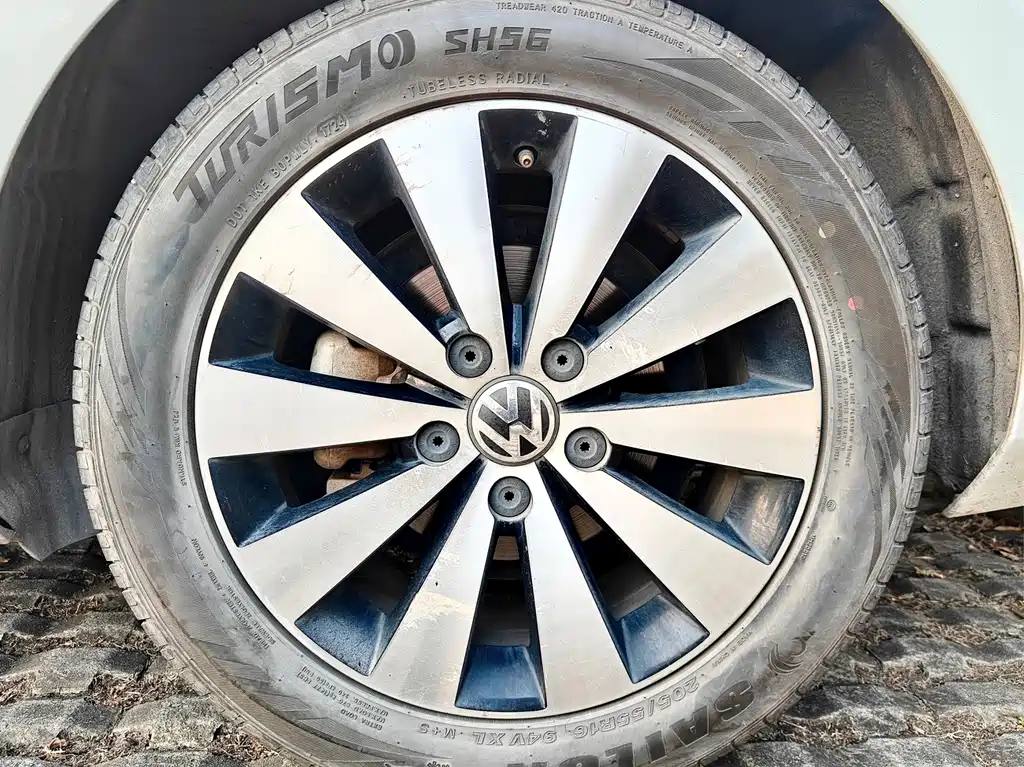 Volkswagen Sagitar — миниатюра 14