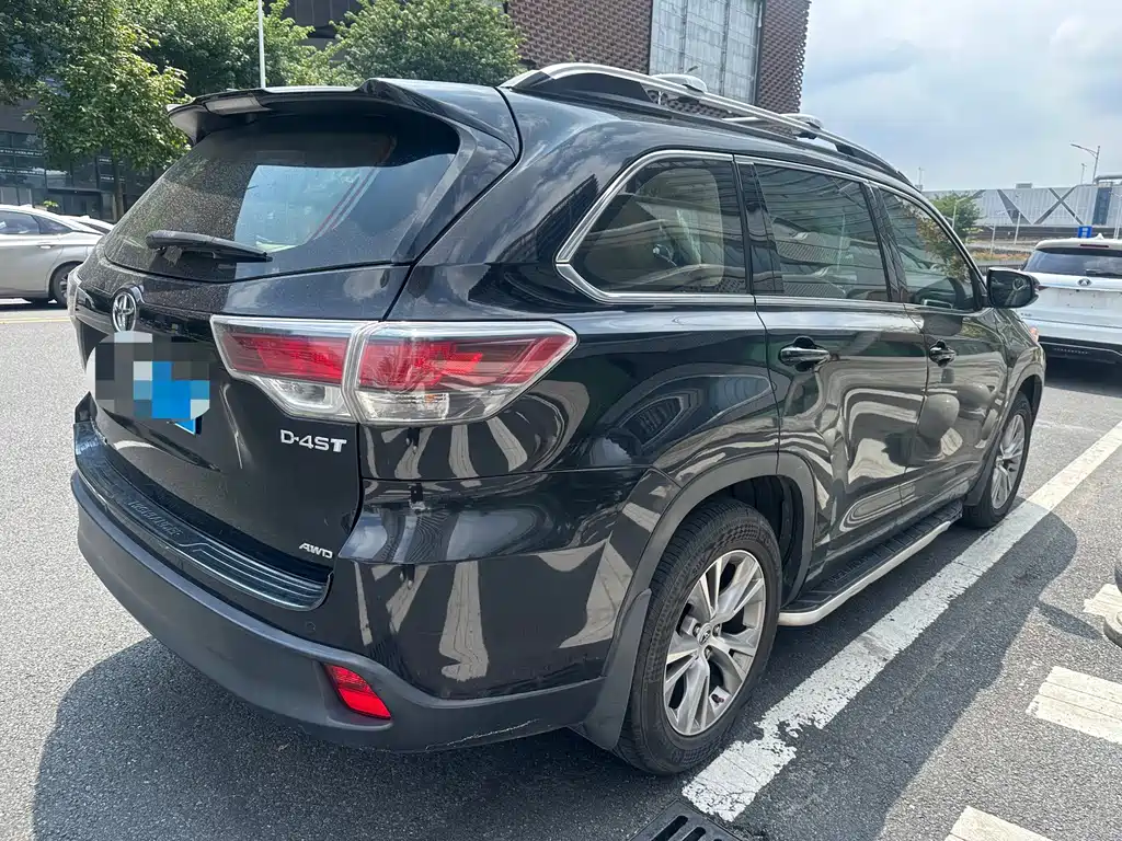 Toyota Highlander — миниатюра 5