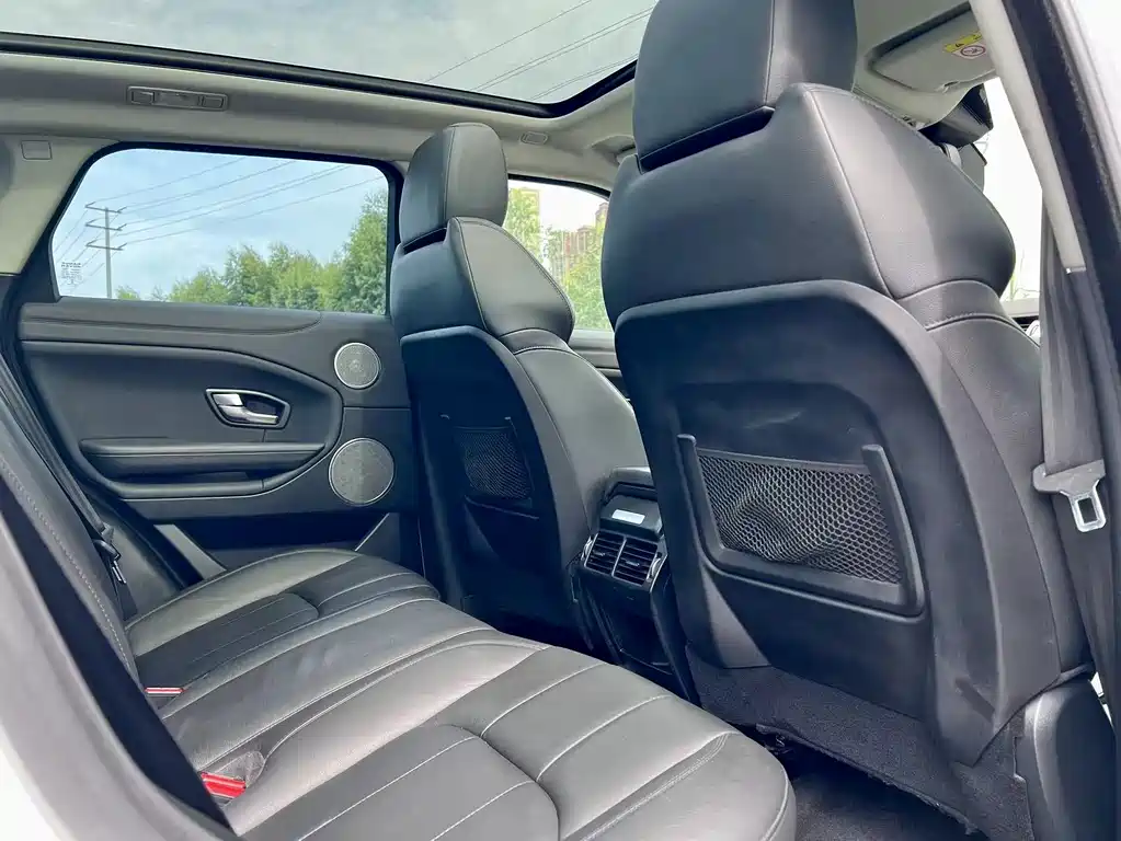 Land Rover Evoque — миниатюра 15