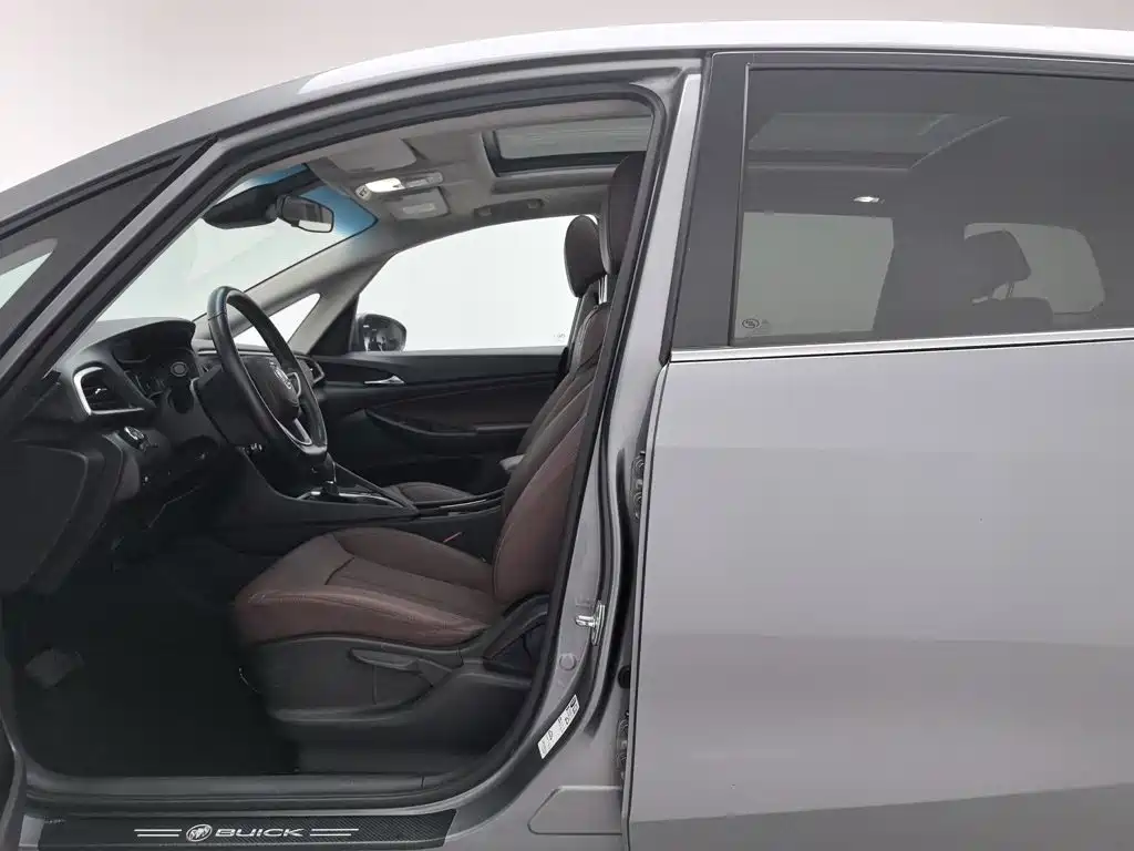 Buick GL6 — миниатюра 10