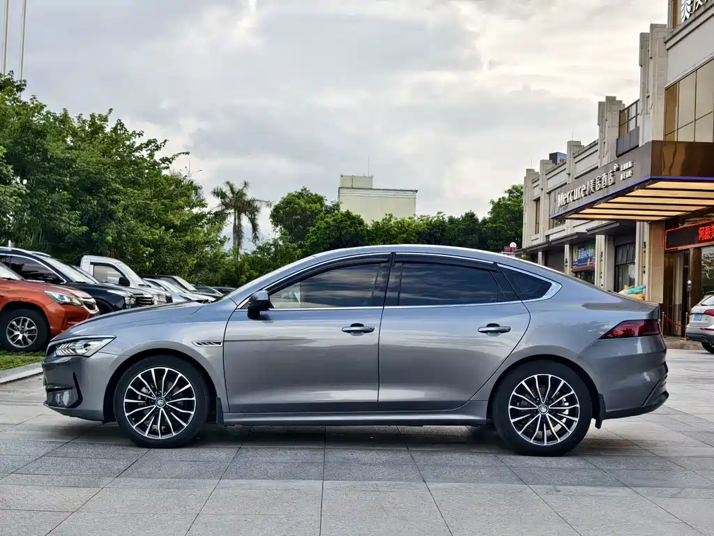 BYD Qin PLUS — миниатюра 4