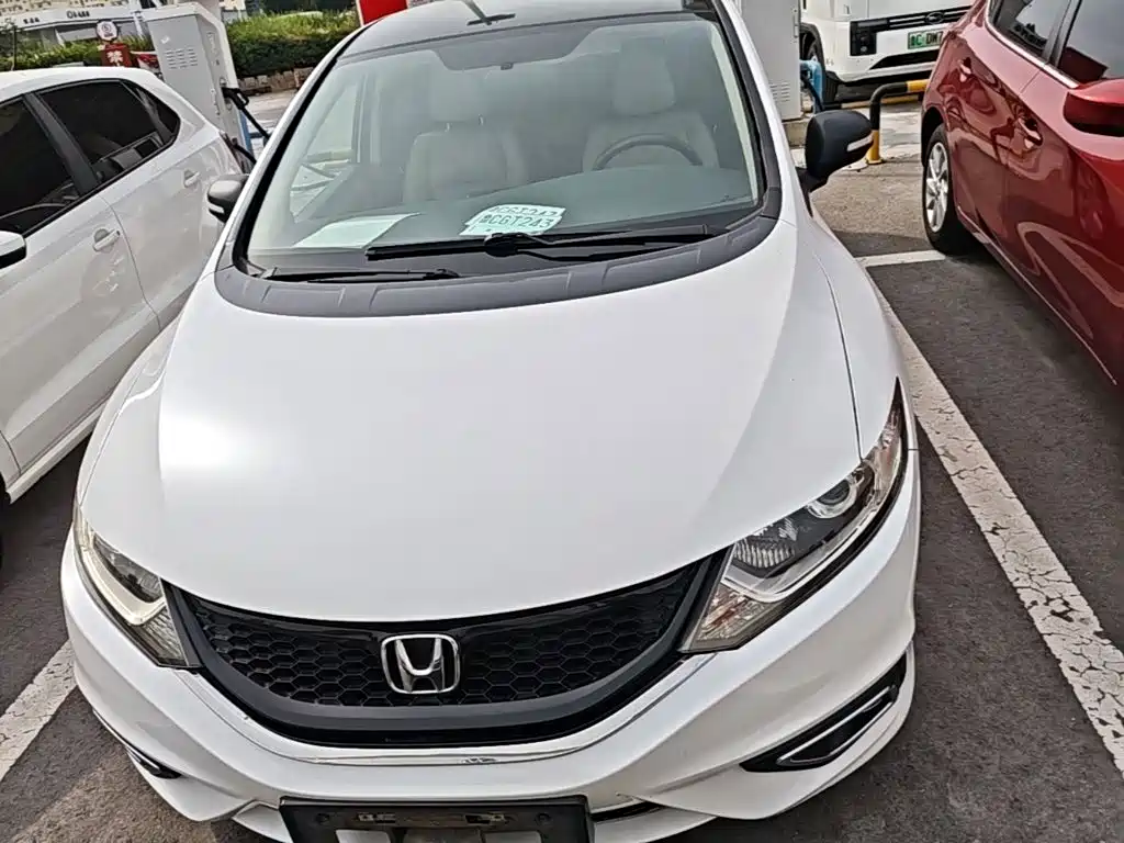Honda Jade — миниатюра 3