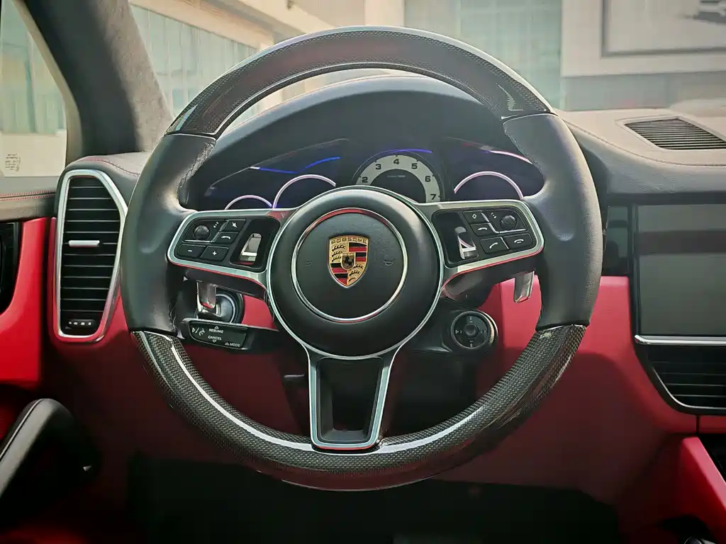 PORSCHE CAYENNE NEW ENERGY