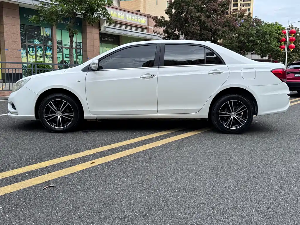 BYD Surui — миниатюра 8