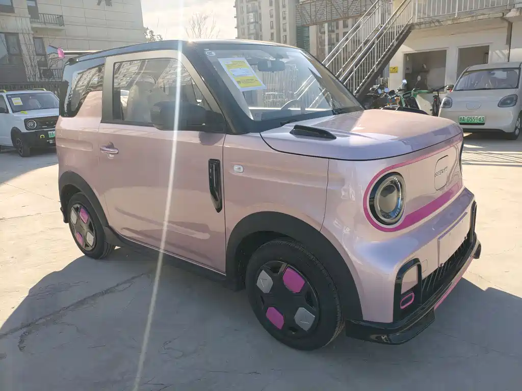 GEELY GALAXY PANDA