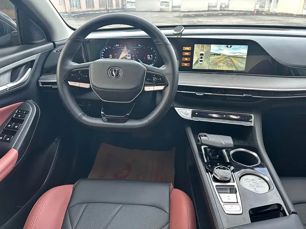 Changan Eado — миниатюра 4