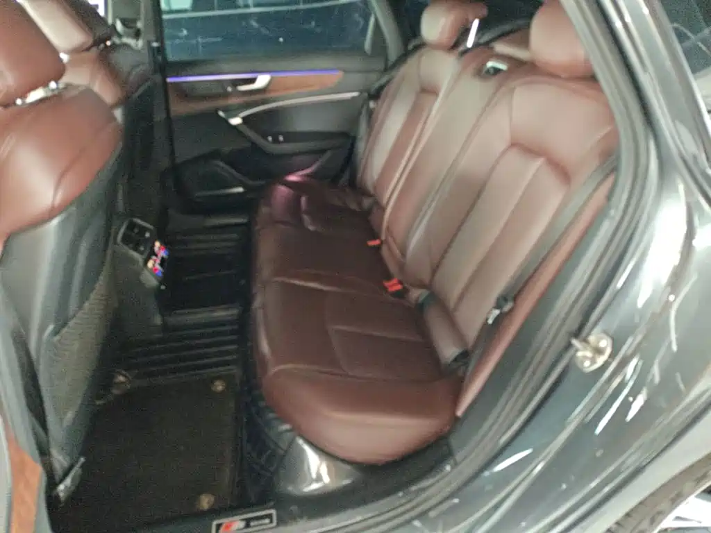 Audi A6L — миниатюра 17