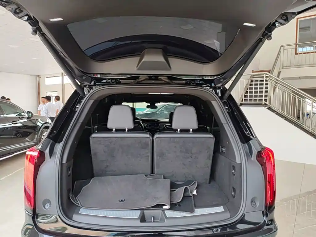 Cadillac XT6 — миниатюра 19