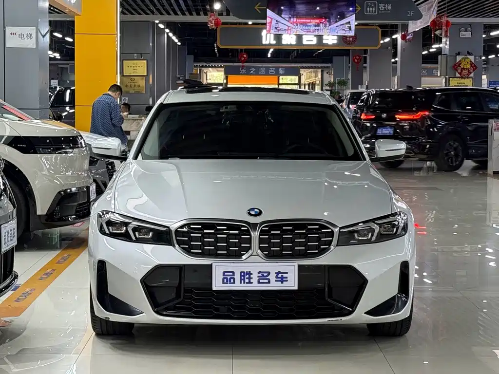 BMW 3 Series — миниатюра 2
