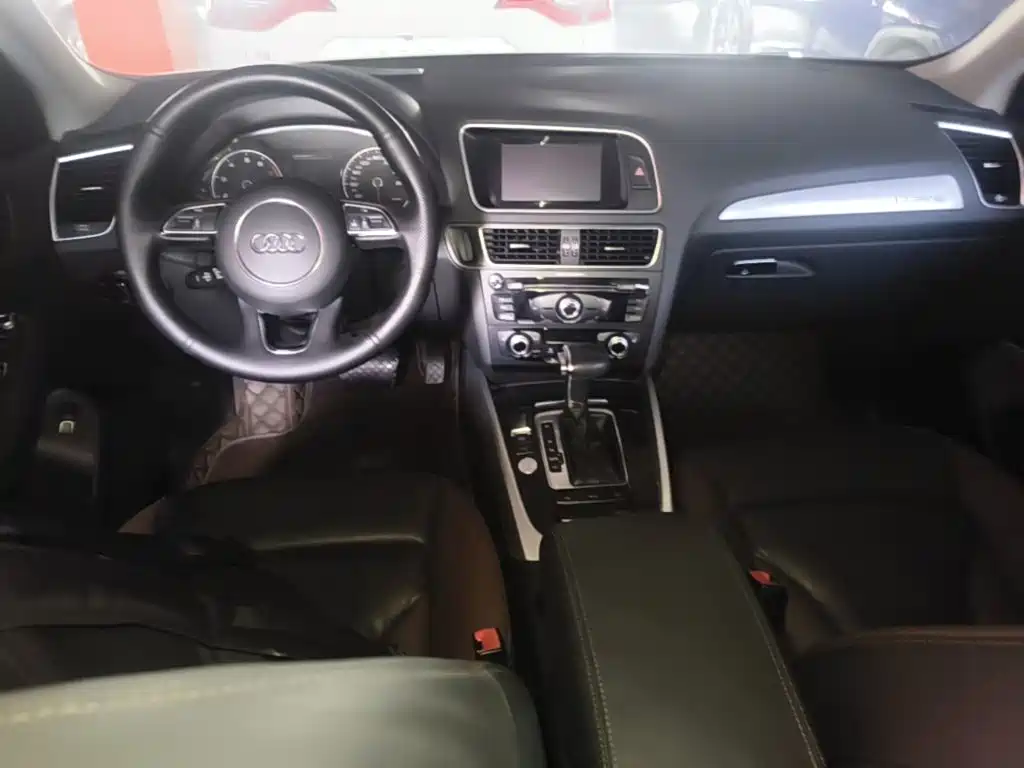 Audi Q5 — миниатюра 10