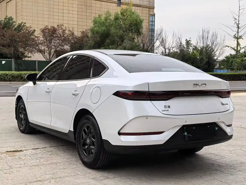 BYD Qin PLUS — миниатюра 7