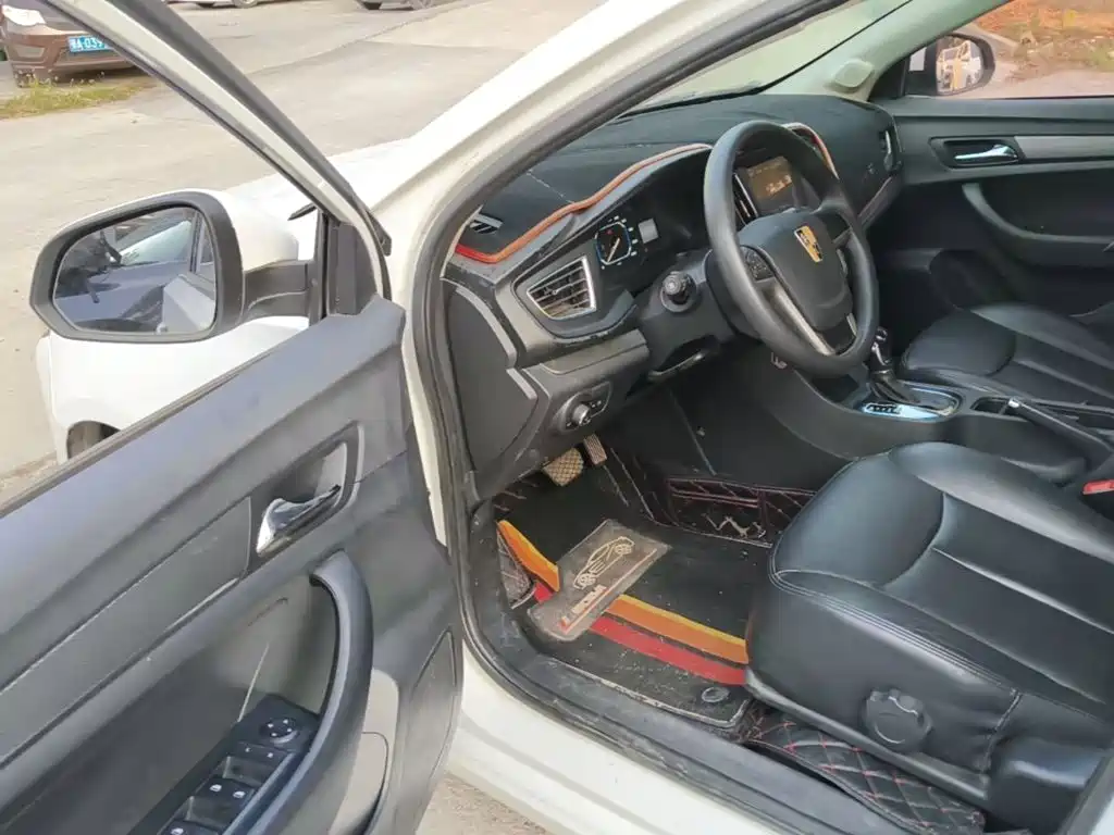 Roewe 360 — миниатюра 16