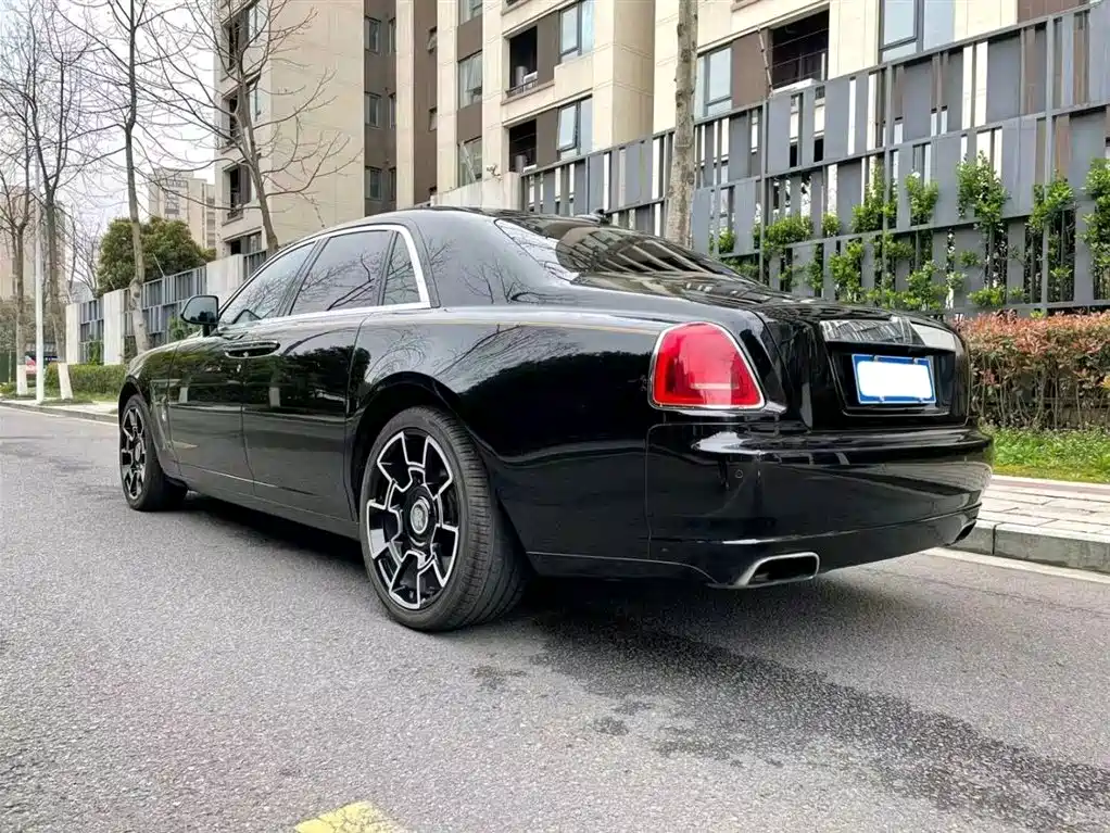 Rolls-Royce Ghost 2010 6.6T Standard