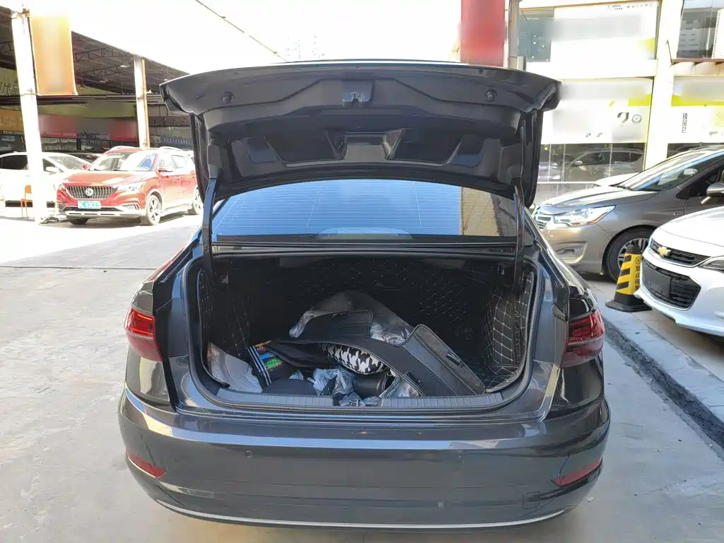 Volkswagen Sagitar — миниатюра 19