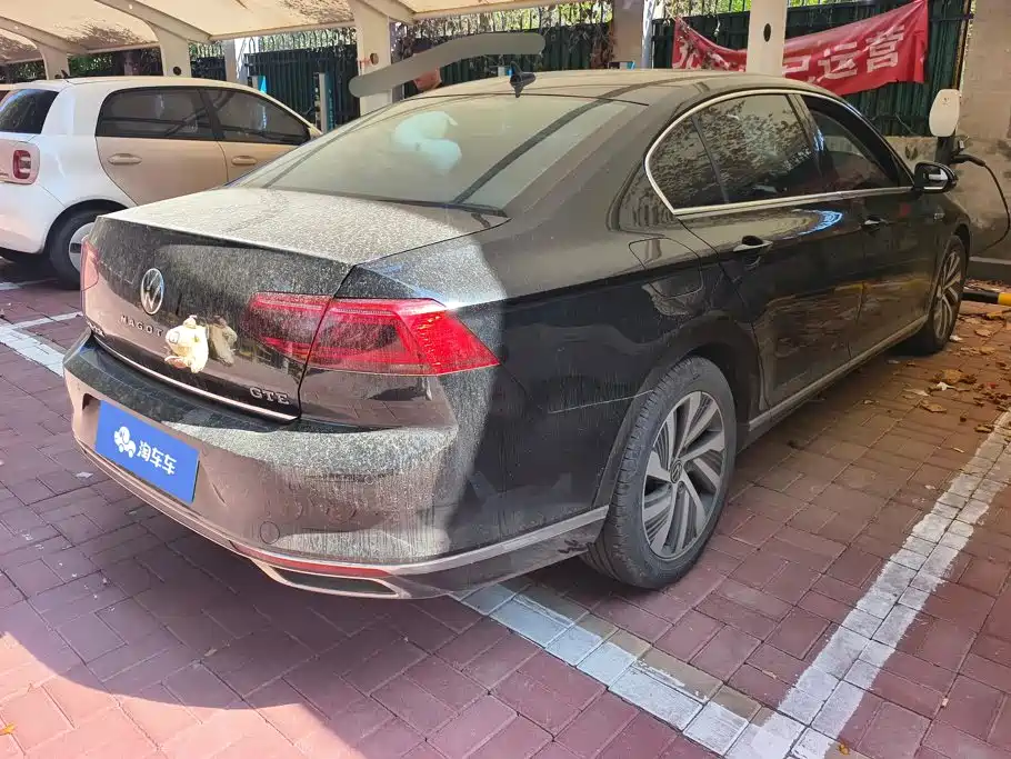 Volkswagen Magotan PHEV — миниатюра 3