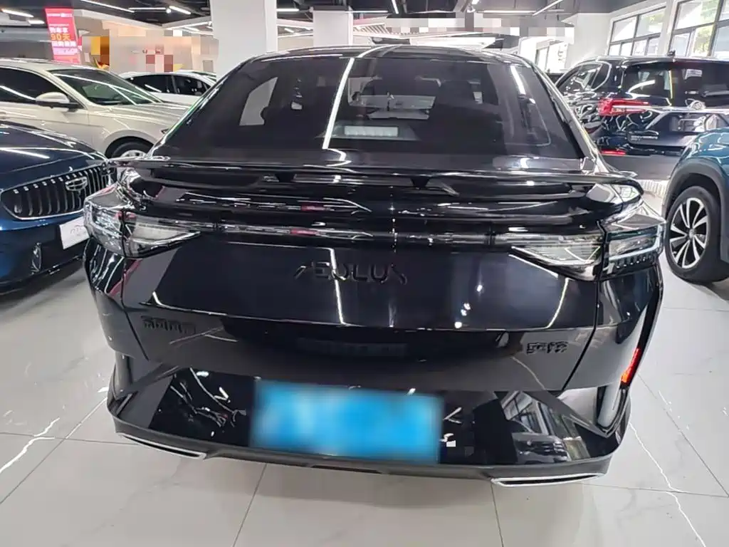 Aeolus Yixuan — миниатюра 6