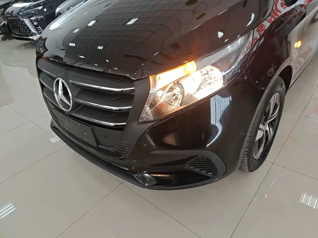 Mercedes-Benz Vito — миниатюра 24