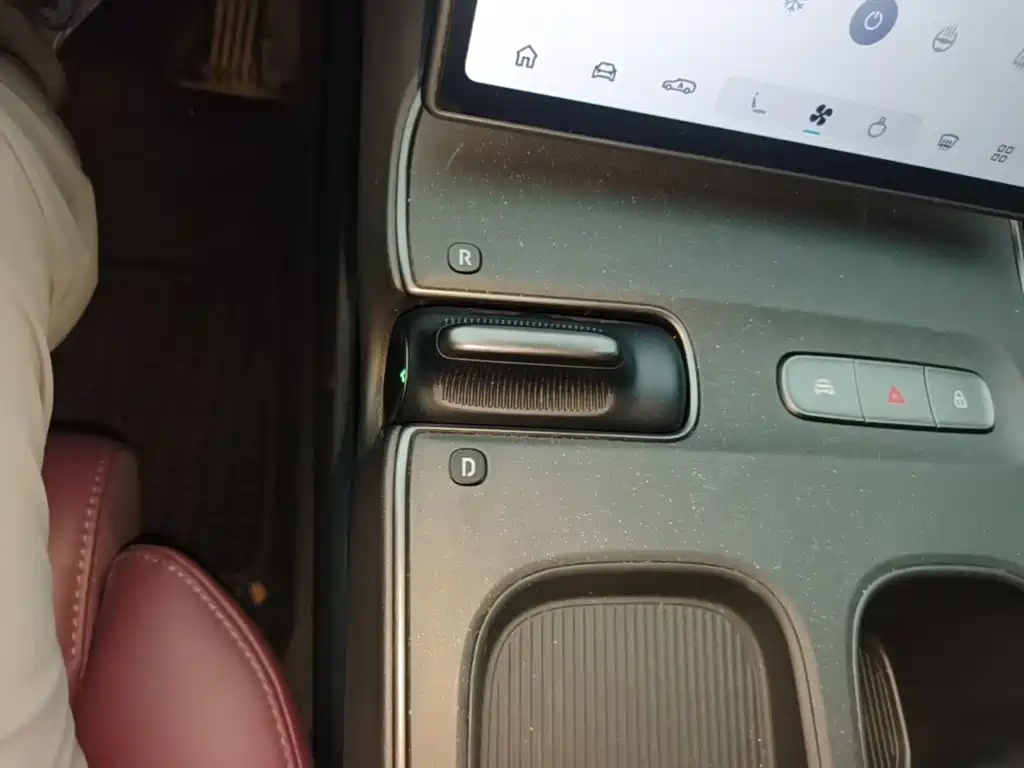 NIO ET5T — миниатюра 14