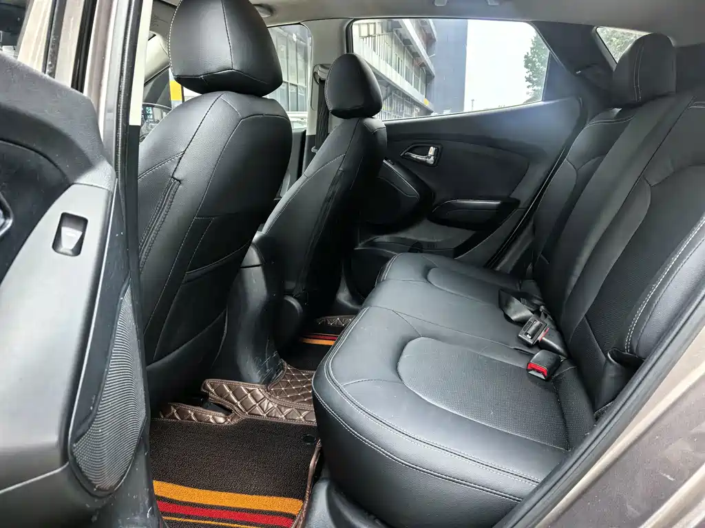 Hyundai ix35 — миниатюра 8