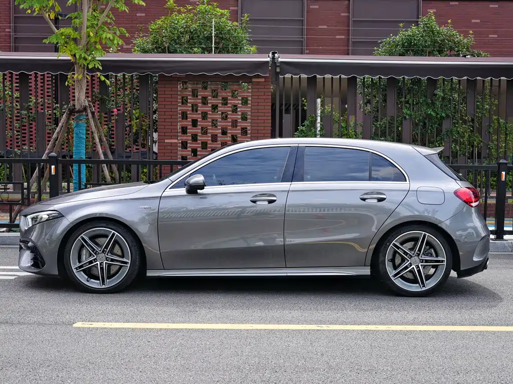 Mercedes-Benz A-Class AMG (Import) — миниатюра 4
