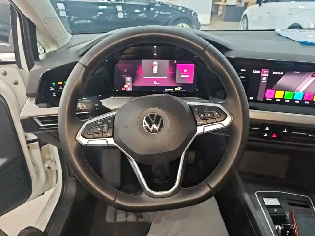Volkswagen Golf — миниатюра 11