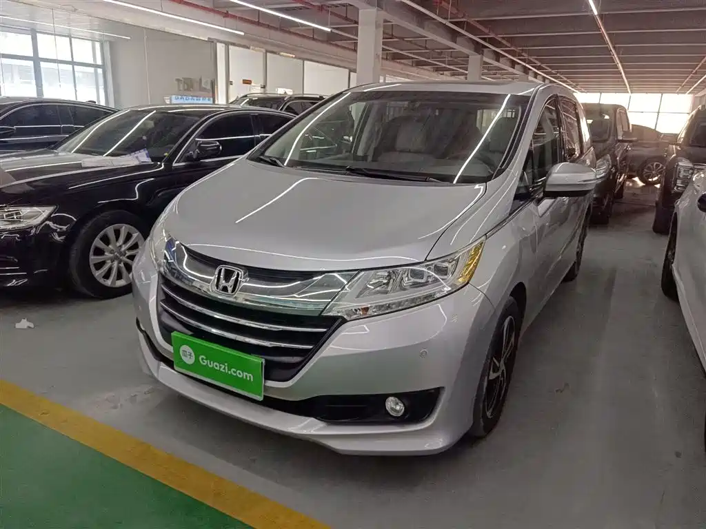 Honda Odyssey 2015
