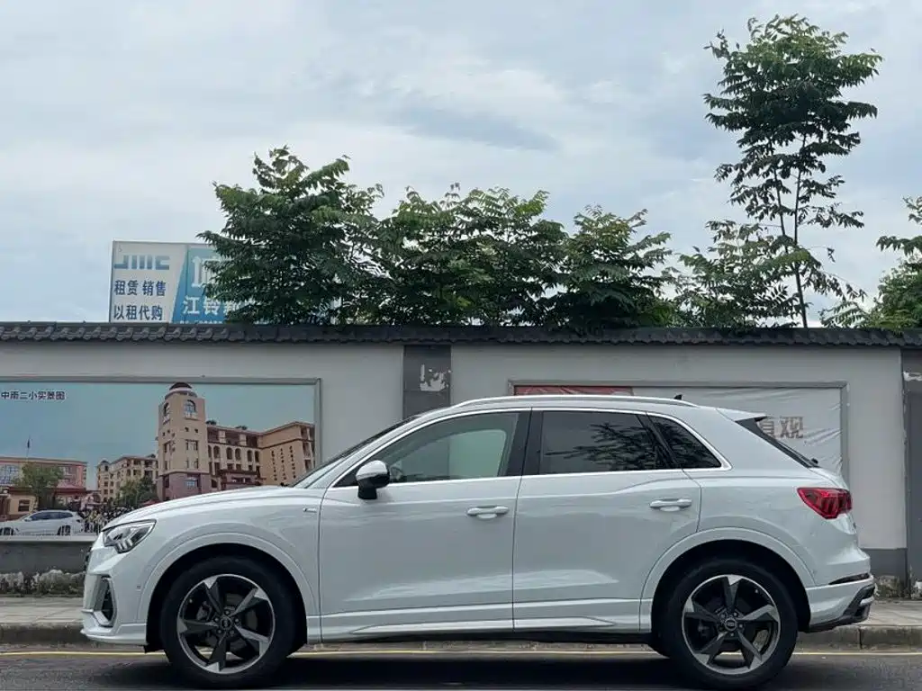 Audi Q3 — миниатюра 4