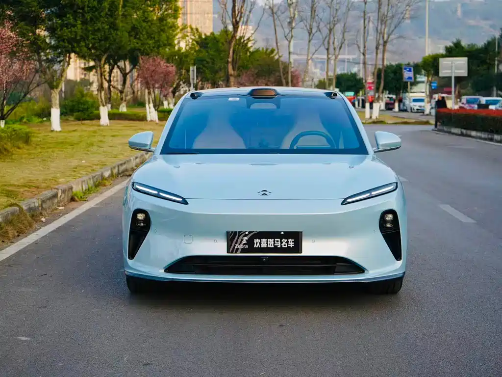 NIO NIO ET5
