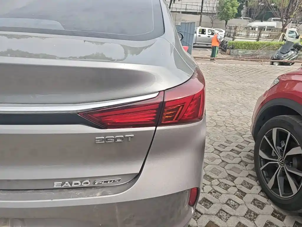 Changan Eado — миниатюра 8