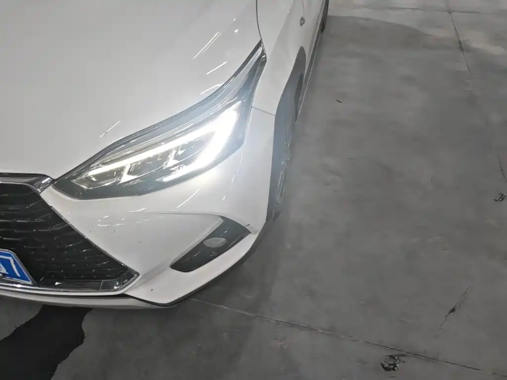 Toyota Yaris L — миниатюра 24