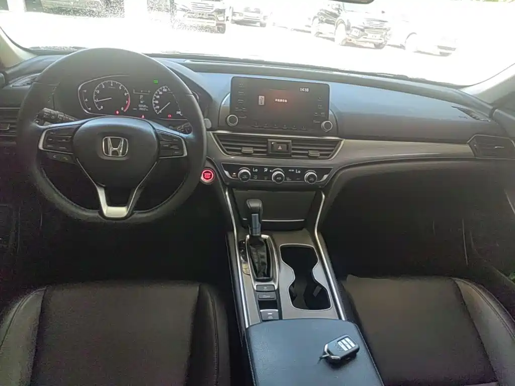 Honda Accord — миниатюра 10