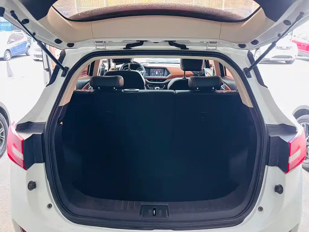 Zotye Zotye T300 — миниатюра 17