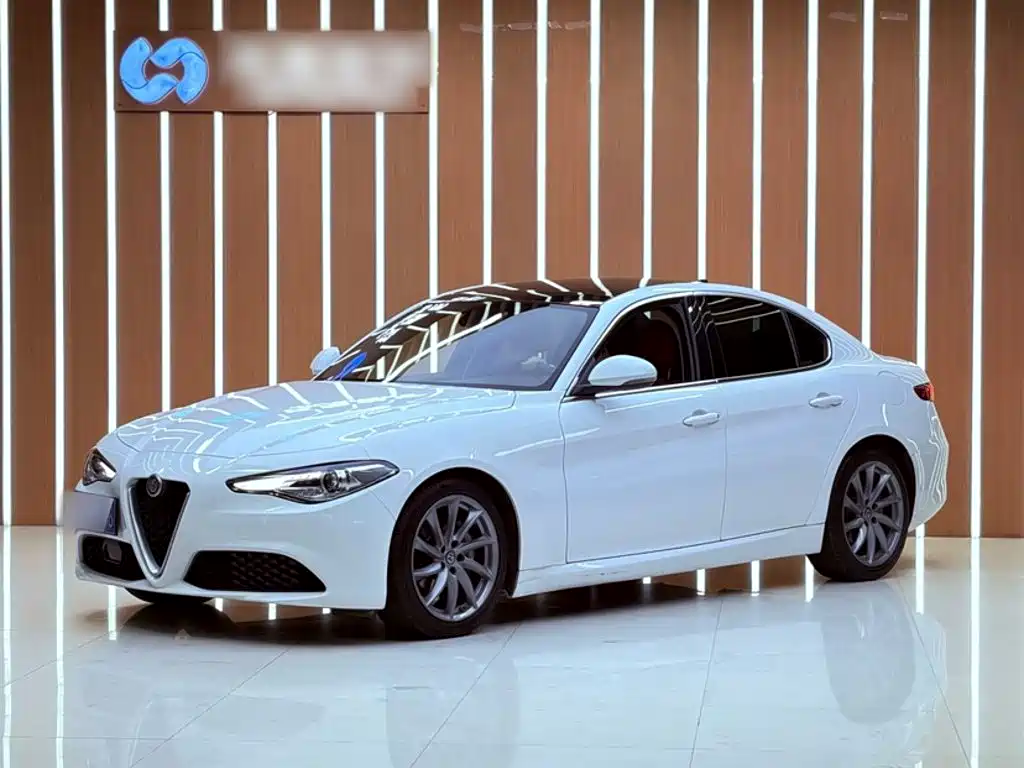 Alfa Romeo Giulia