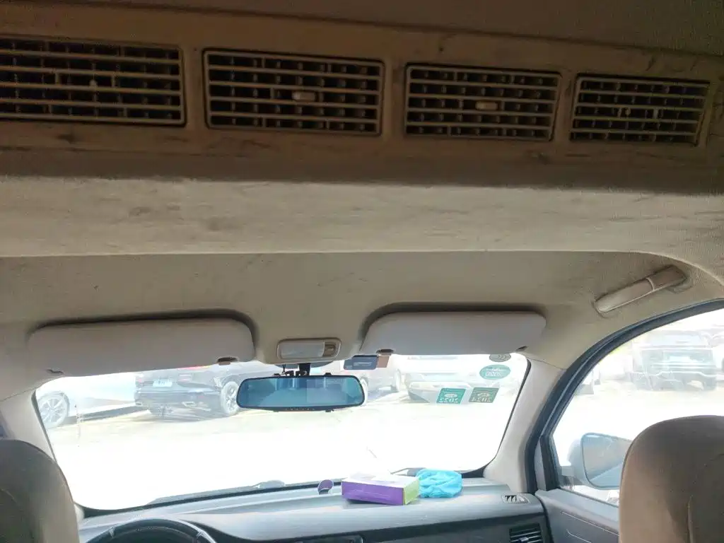 Wuling Rongguang V — миниатюра 9