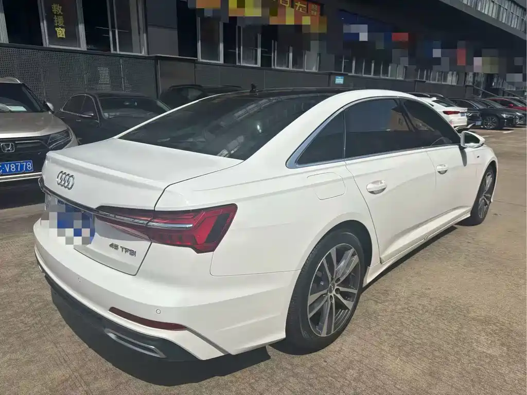 Audi A6L — миниатюра 2