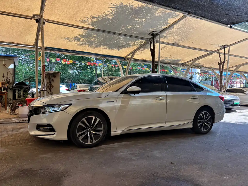 Honda Accord — миниатюра 10