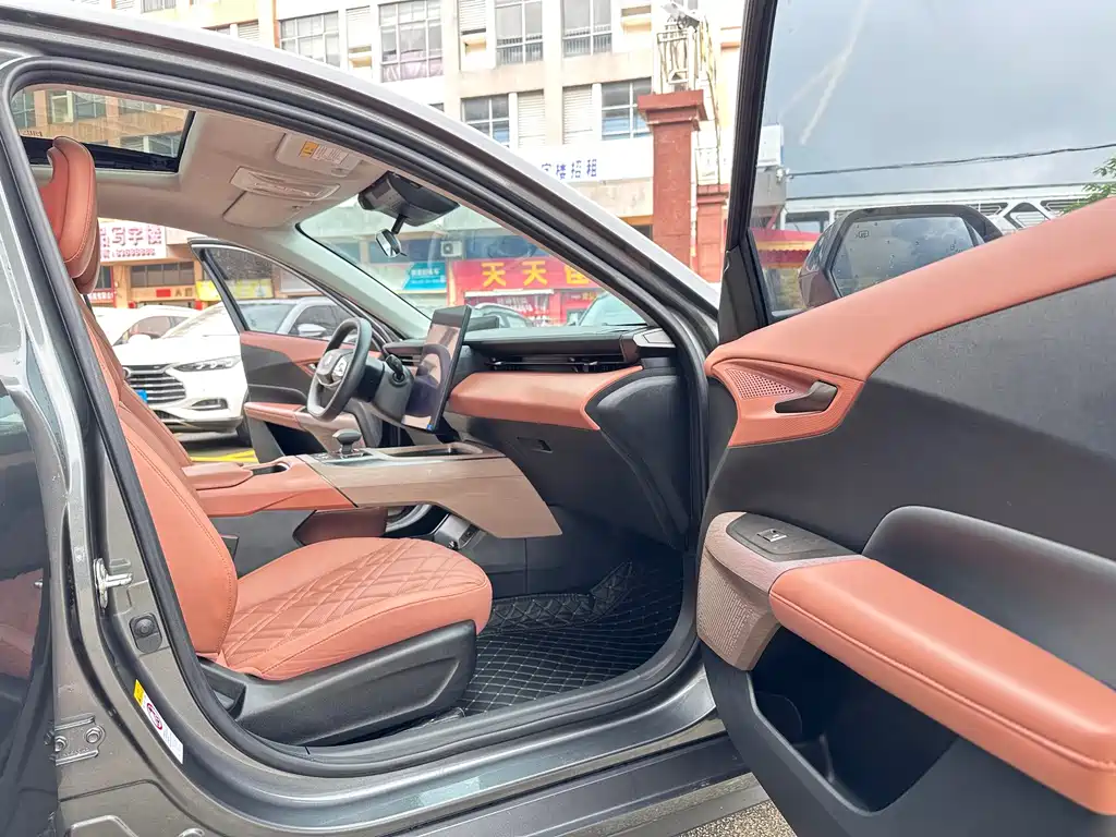 Qiyuan 长安启源A05经典 — миниатюра 8